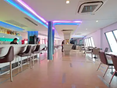 The Xtreme Suites - 15
