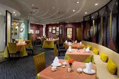 The Athenee, a Luxury Collection, - 4