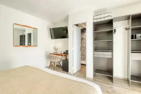 Anglade Hôtel - 49