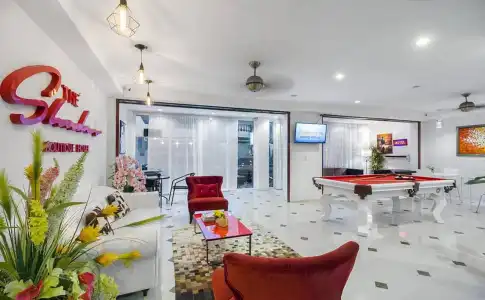 The Shades Boutique Patong Phuket - 3