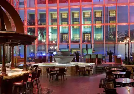 Sheraton New Orleans - 18