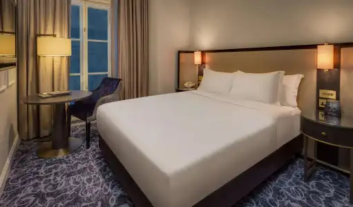 Hilton London Euston - 4