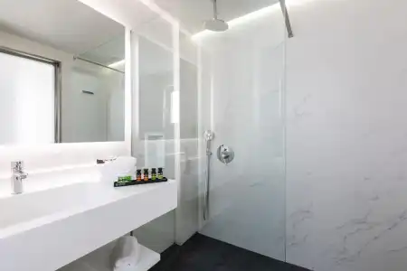 Messinian Icon & Suites - 10