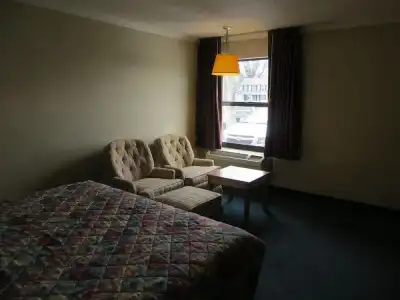 Homestyle Inn & Suites - 23