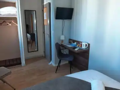 Hôtel Le Rochegude - 57
