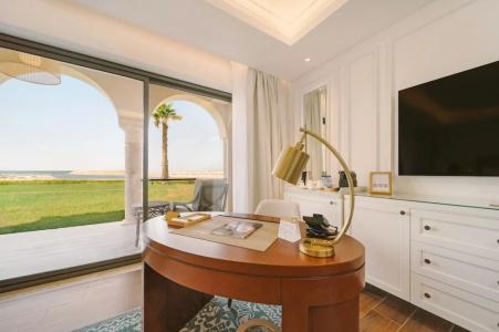 Royal Saray Resort - 80