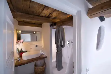 Sophia Luxury Suites - 85