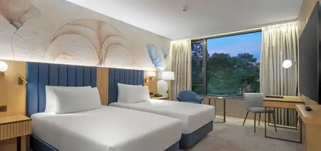 Doubletree By Hilton Plovdiv Center - 36
