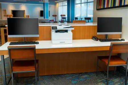 Holiday Inn Express & Suites Las Vegas - E Tropicana by IHG - 16