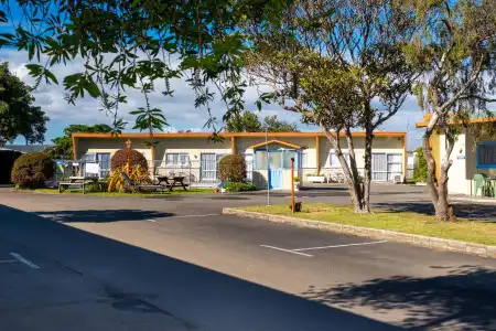 Spanish Lady Motel - 0