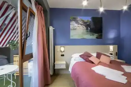 B&B Sorrento Queen - 64