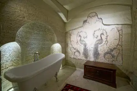 Panoramic Cave & Spa - 76