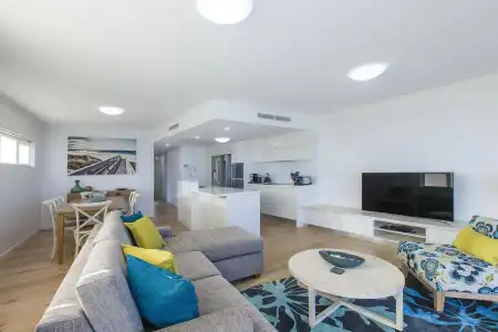 Cerulean Apartments - 11