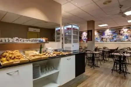 Hostal Barcelona - 10