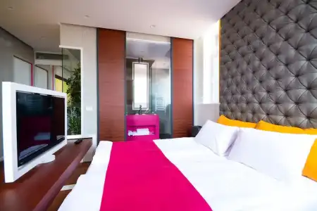 Boutique Rooms - 72