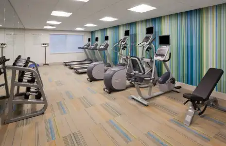 Holiday Inn Express & Suites Des Moines Downtown by IHG - 20
