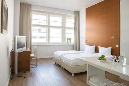 Ellington Berlin - 4