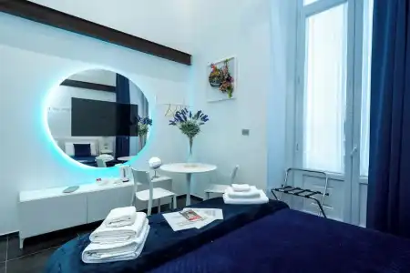 Bed&Breakfast Skyhouse Chiaia - 49