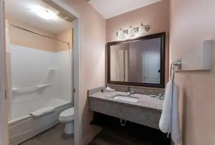 Prestige Cranbrook, BW Premier Collection - 10
