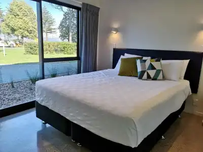Waikanae Beach TOP 10 Holiday Park - 56