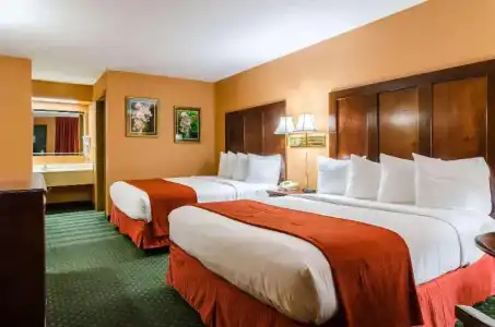 Quality Inn Eureka Springs South - 68