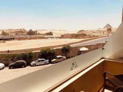Seven Pyramids Inn - 18