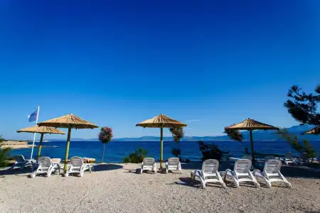 Waterman Beach Village - 16