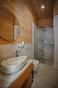 Hoteli Gjuetise - 5