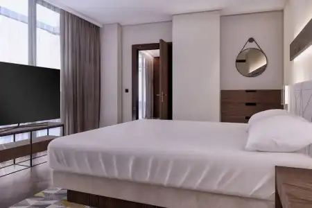 Hyatt Regency - 8