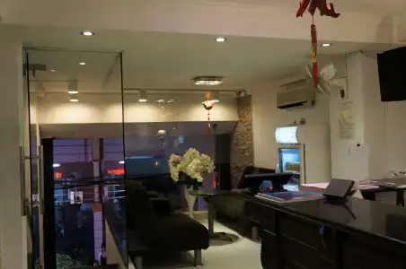Nguyen Khang - 16