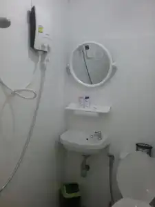Danee Hostel - 100