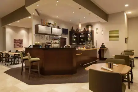 Courtyard by Marriott Bradenton Sarasota Riverfront - 26