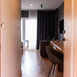 Royal Phala Cliff Beach Resort and Spa - 46