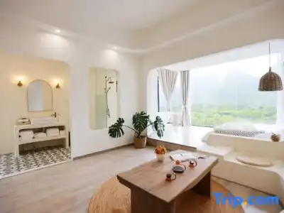 Tranquil Shores Holiday Apartments - 126
