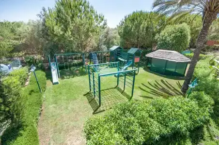 Jardim Da Meia Praia - 13