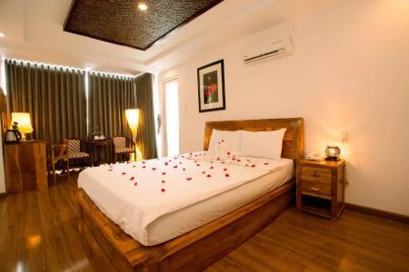 Rex and Apartment - 53