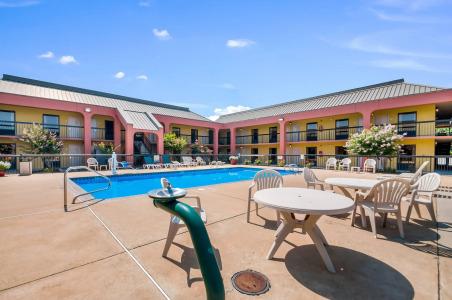 Quality Inn Fredericksburg-Central Park Area - 15
