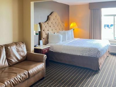 Comfort Inn & Suites Madison East Interstate I-90 - 6