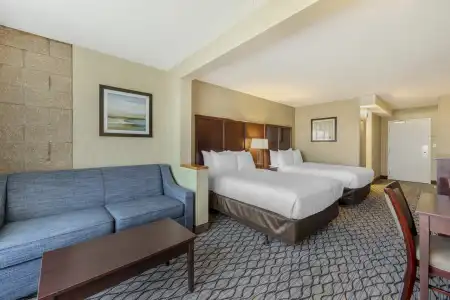 Clarion Anaheim Resort - 4