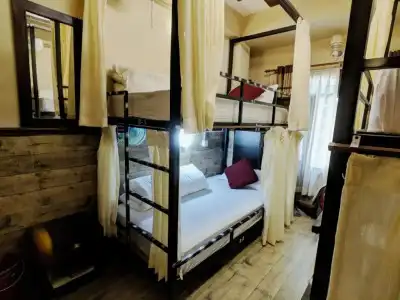 Forest Lake Backpackers' Hostel - 21