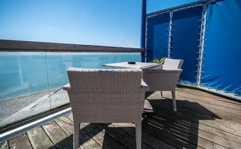 La Petite Rade Hôtel - 63