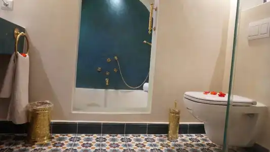 Riad Samsli - 104