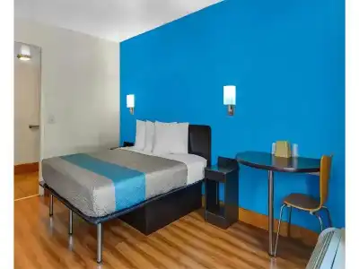 Motel 6 Atlanta, Ga - 112