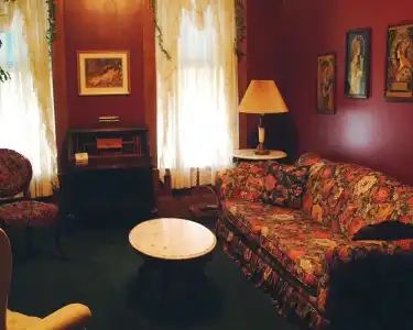 Grand Central & Spa - 5