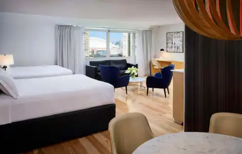 Radisson Blu Toronto Downtown - 28