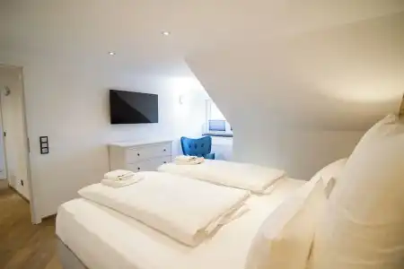 Schiefer Suite & Apartments - 63