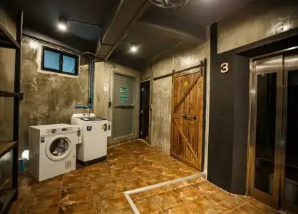 Episode 11 Hostel Sukhumvit - 18