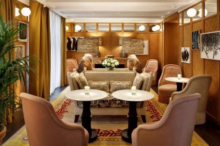 Le Belgrand Paris Champs Elysees, Tapestry by Hilton - 43