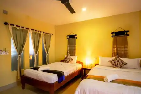 River Retreat Boutique - 100