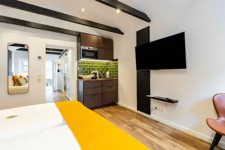 LÜTTES Loft Boutique - 1